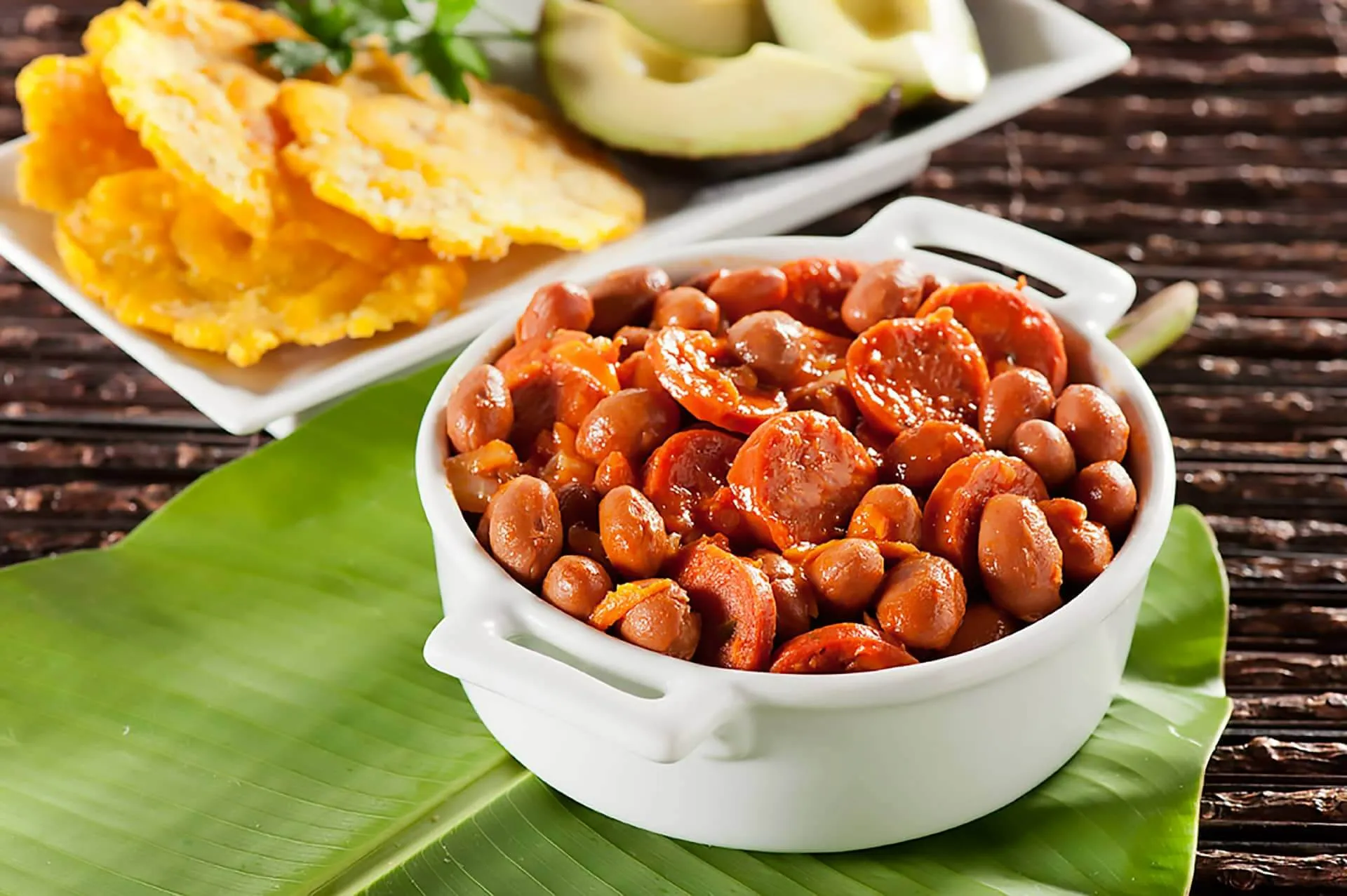 Frijoles Rancheros - Receta frijoles con chorizo - Recetas con chorizo - Frijoles con chorizo - Recetas Cunit